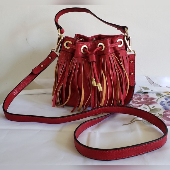 Sondra Roberts Handbags - SONDRA ROBERTS SQUARED BUCKET FRINGE BAG